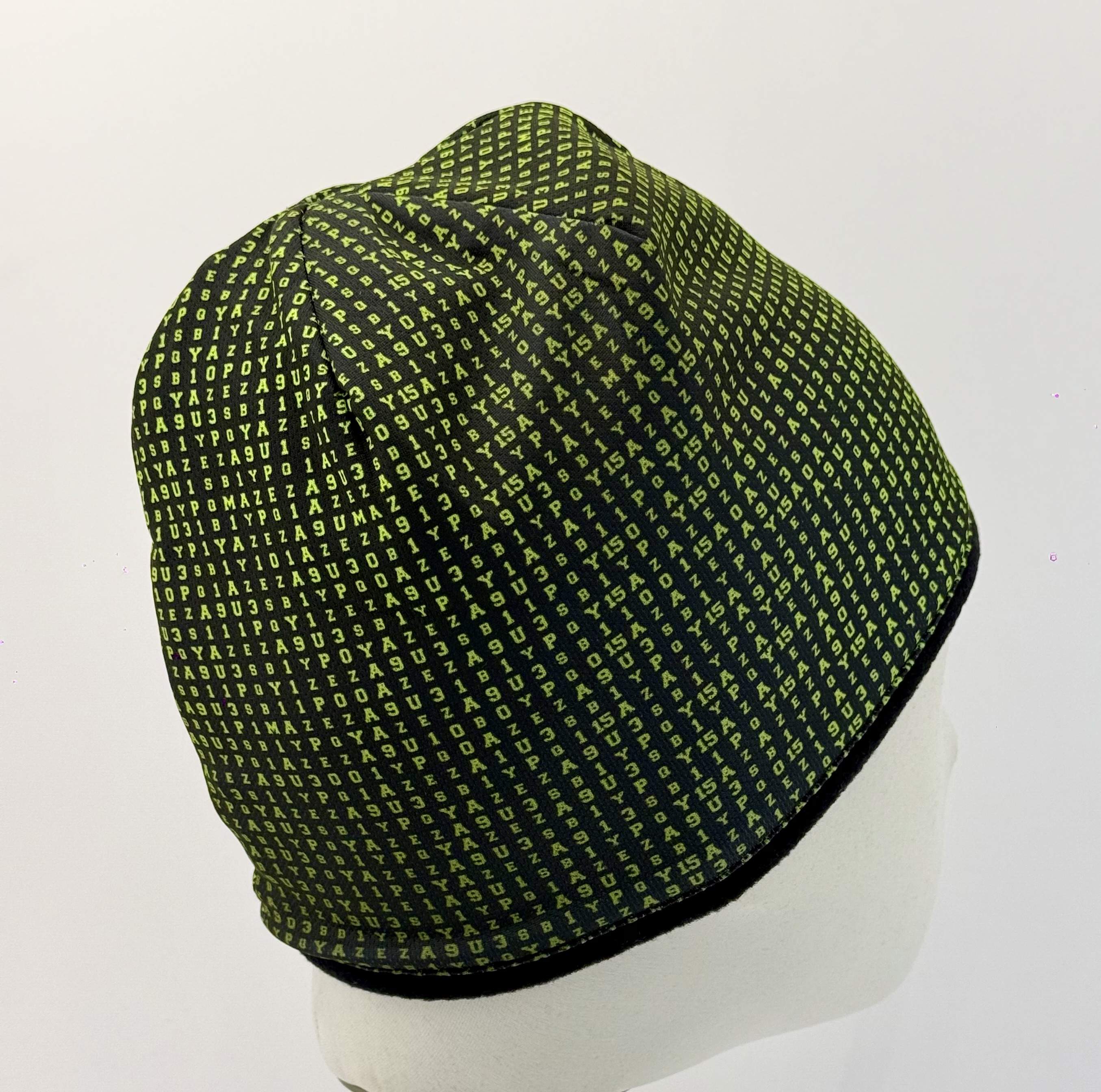 ШАПКА ДВУЛИЦЕВА MATRIX